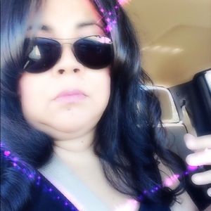 Meet your Posher, Sonia